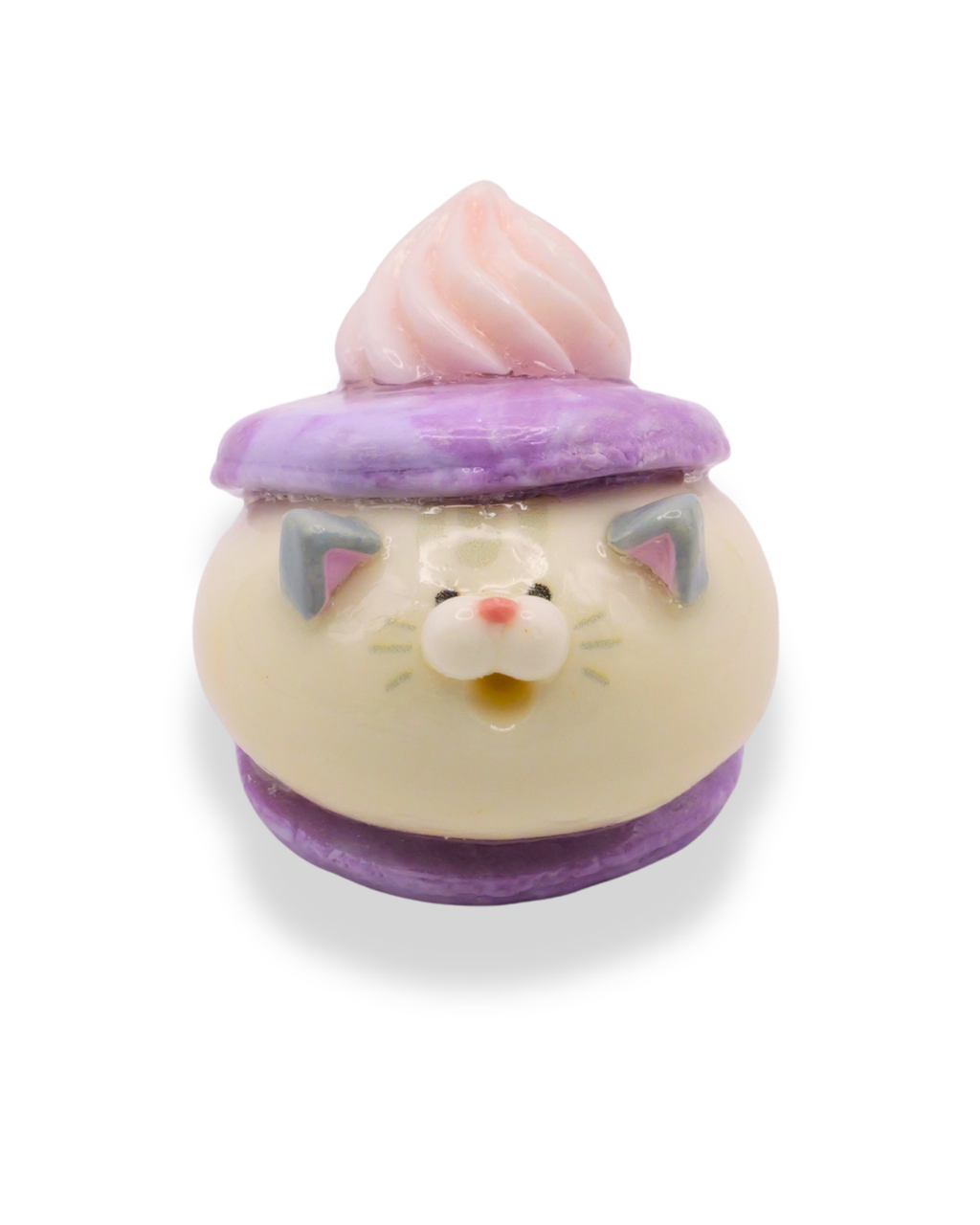 Cleo Ube Macaron