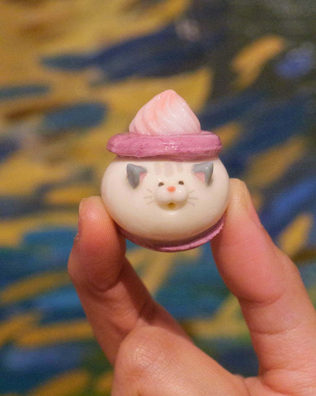Cleo Ube Macaron